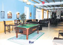 Bar at Explorers Hotel