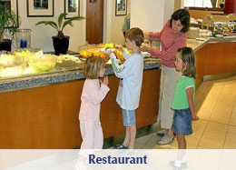 Restaurant - Hotel Vienna International Magic Circus Hotel