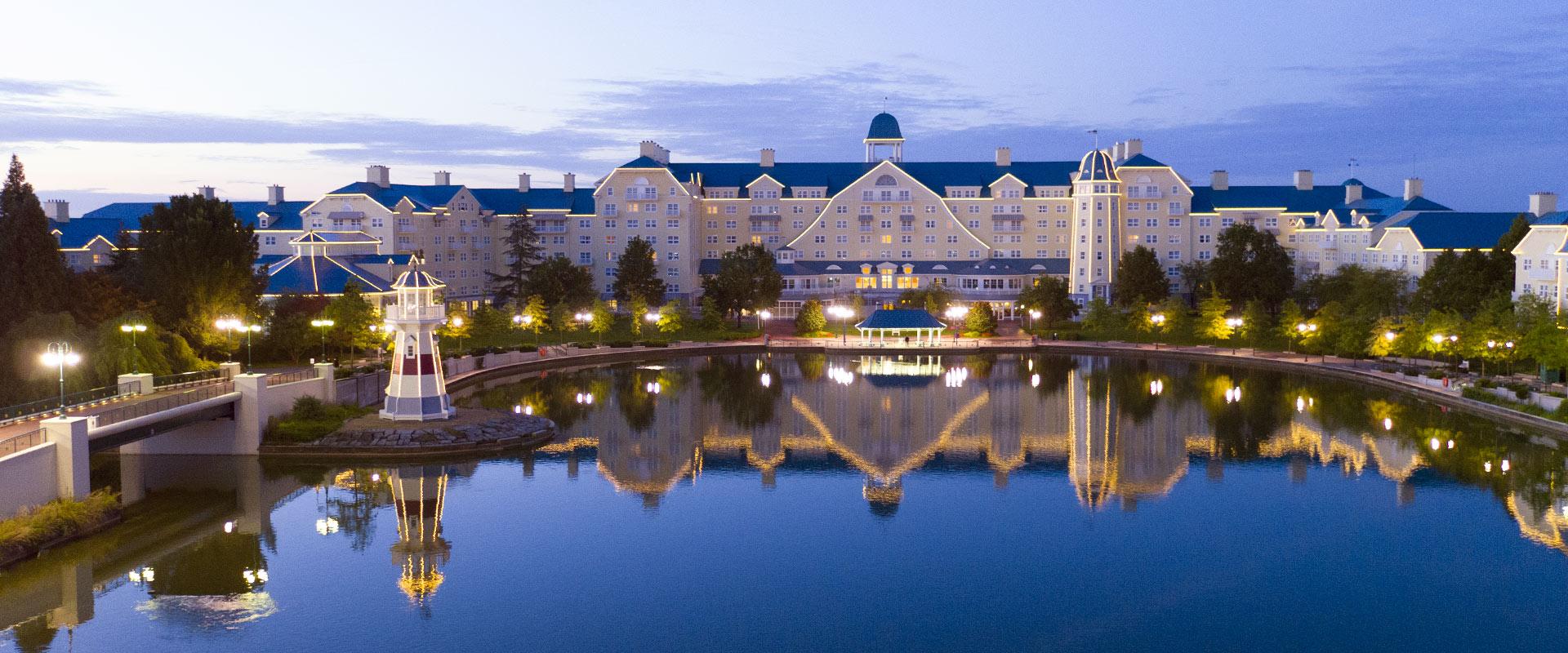 Disney's Newport Bay Club®